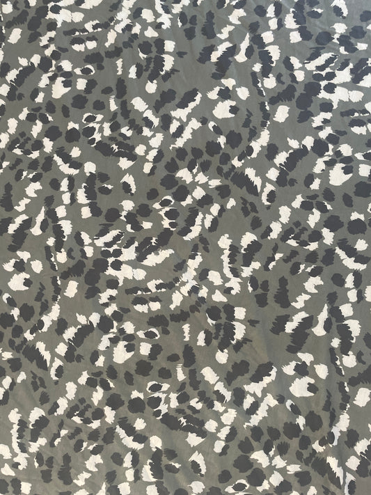 green camo print width 59 inches 1 meter 1 sale